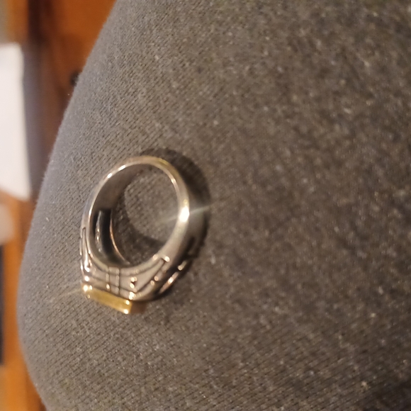 Designer John Atencio silver & 18k ring w/stone - Picture 3 of 7